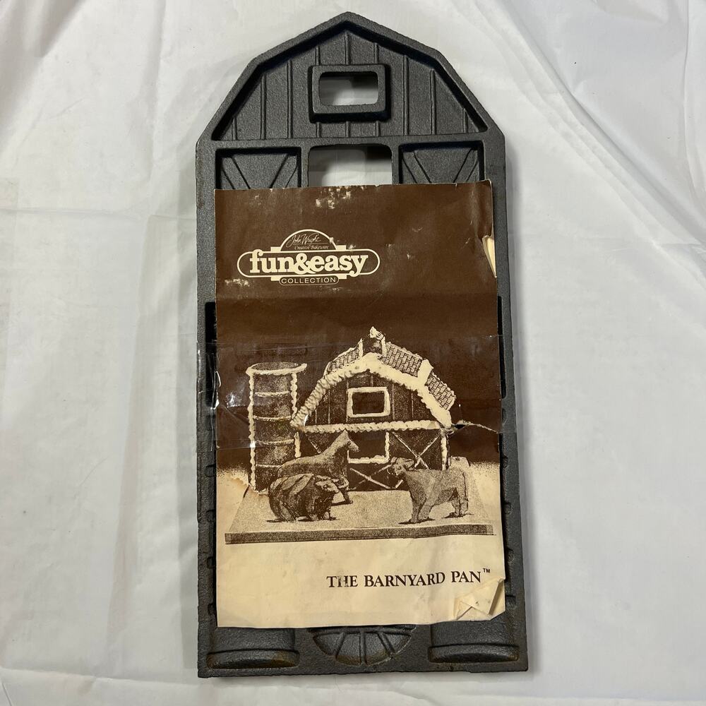 John Wright Co The Barnyard 1983 Cast Iron Farm Animal Mold Pan Made USA